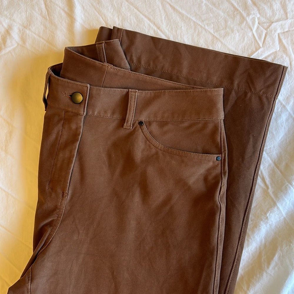 Lululemon City Sleek Wide Leg Pant